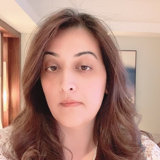 shivali suri new